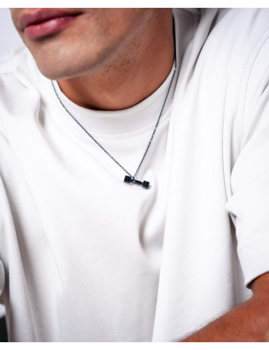 Colgante   de acero...